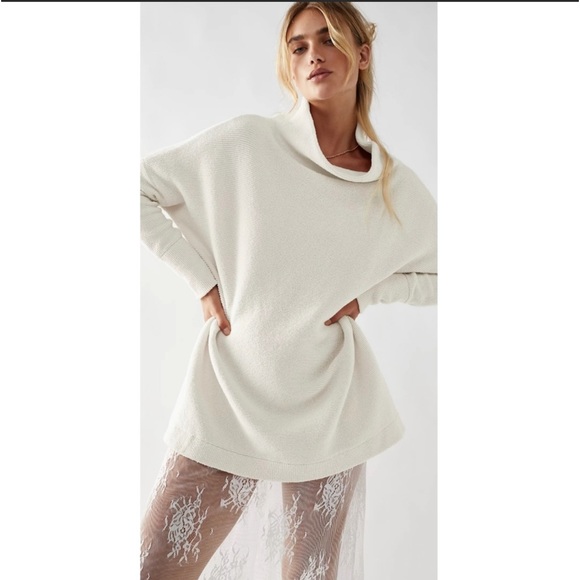 Free People Ribbed Ottoman Slouchy Tunic Sweater, Size Small, Color Cream| EUC - Picture 3 of 14